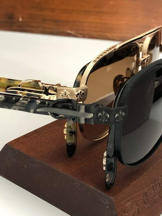 Picture of Chrome Hearts Sunglasses _SKUfw73375571fw